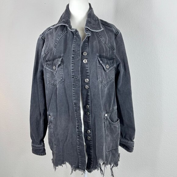 Free People Moonchild Denim Shirt Jacket Distressed Size XS Oversized Moondust - Picture 1 of 14